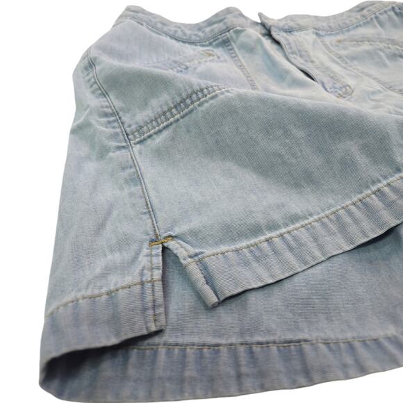 Lizwear by Liz Claiborne | Vintage Jean Shorts | Size 12 - Picture 5 of 7